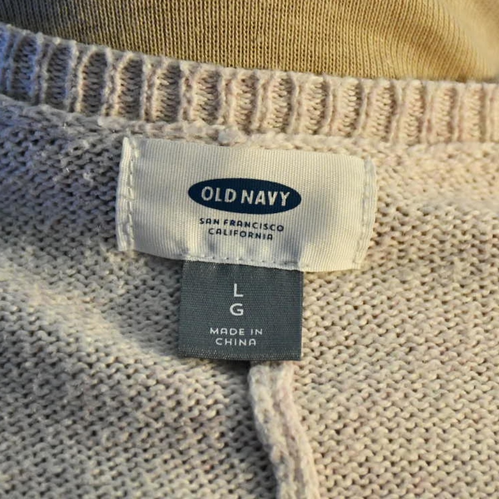 Sweater - Picture 4 of 4